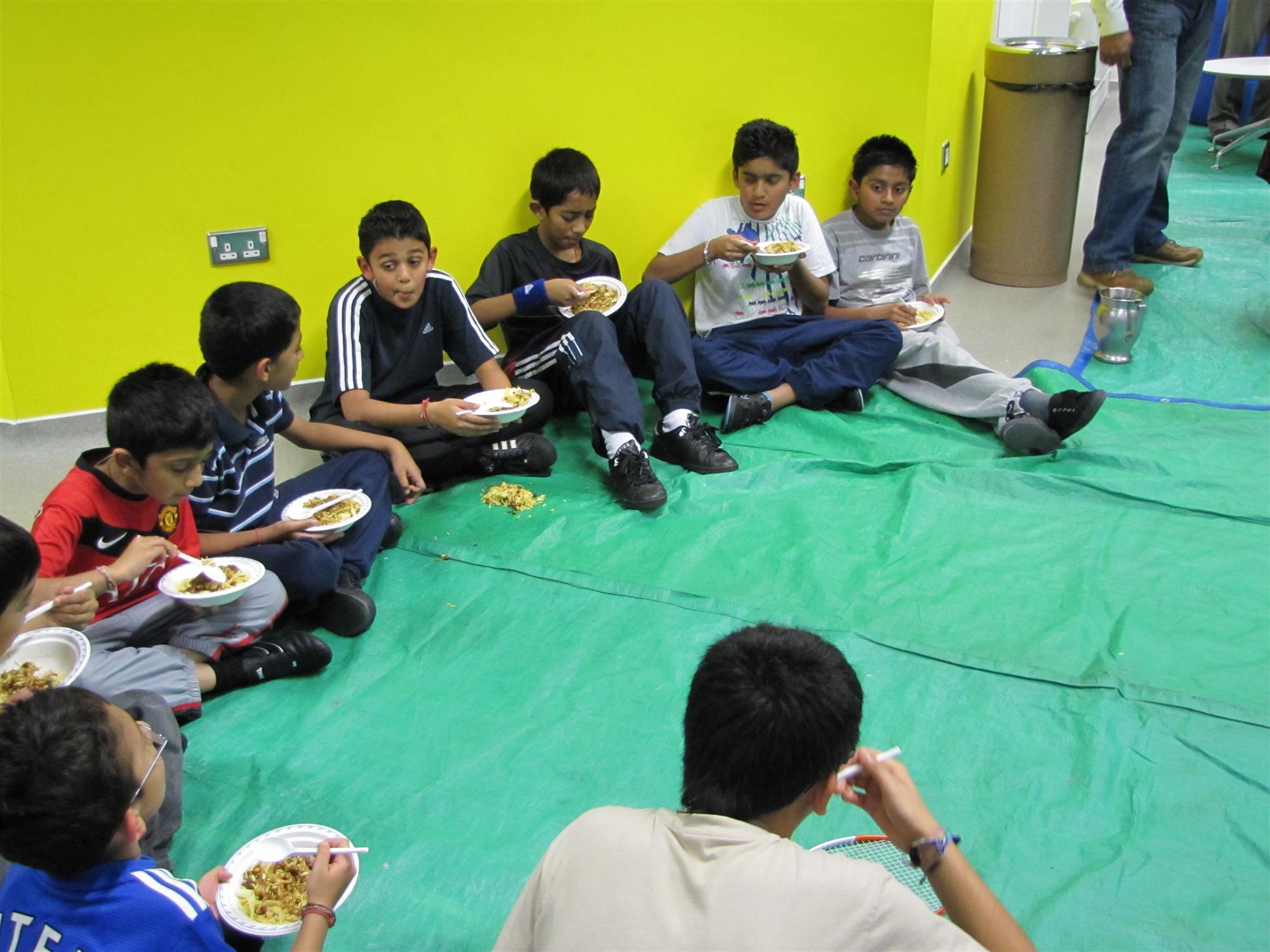 ©1987-2017 SKS Swaminarayan Temple East London