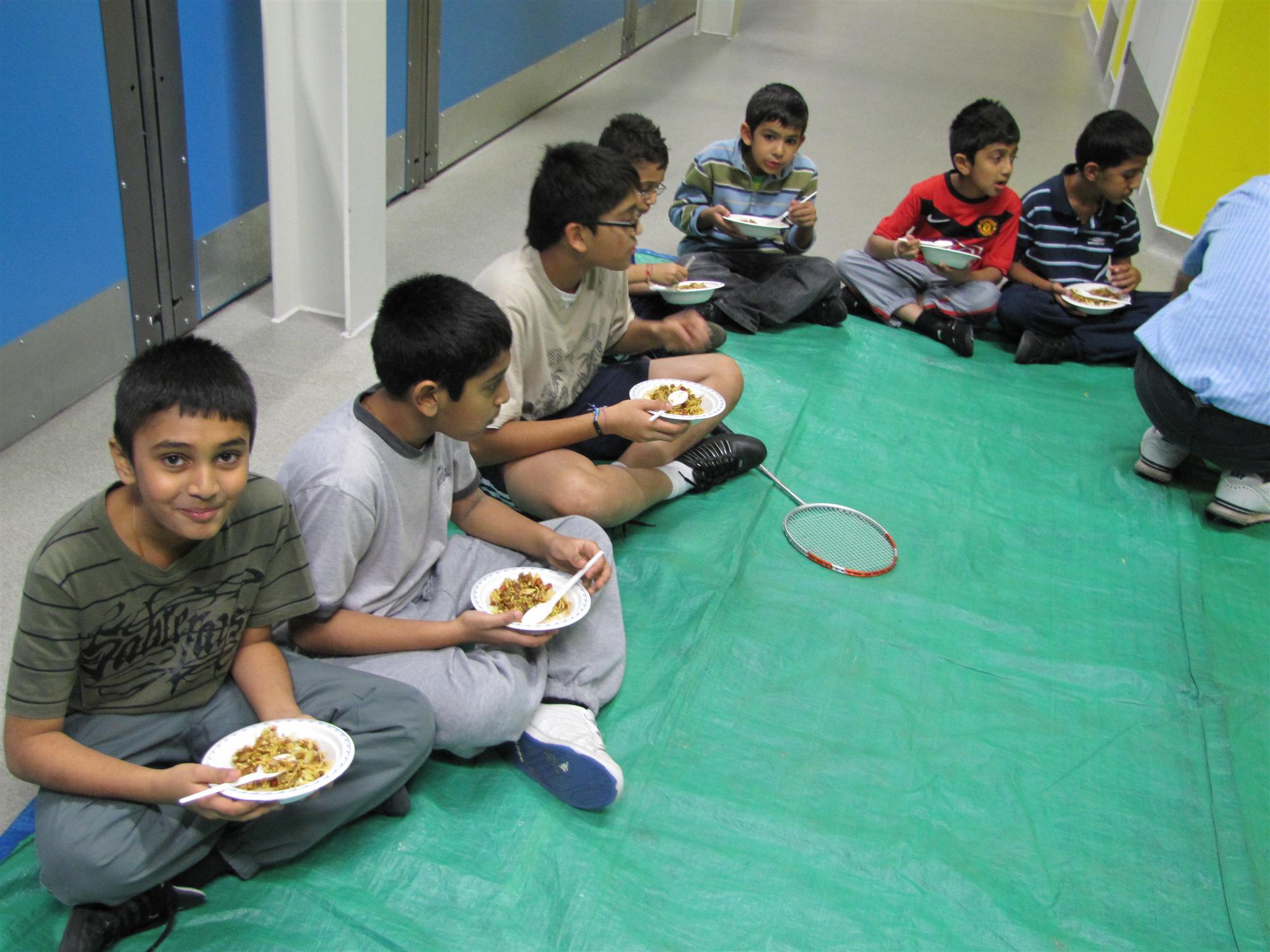 ©1987-2017 SKS Swaminarayan Temple East London