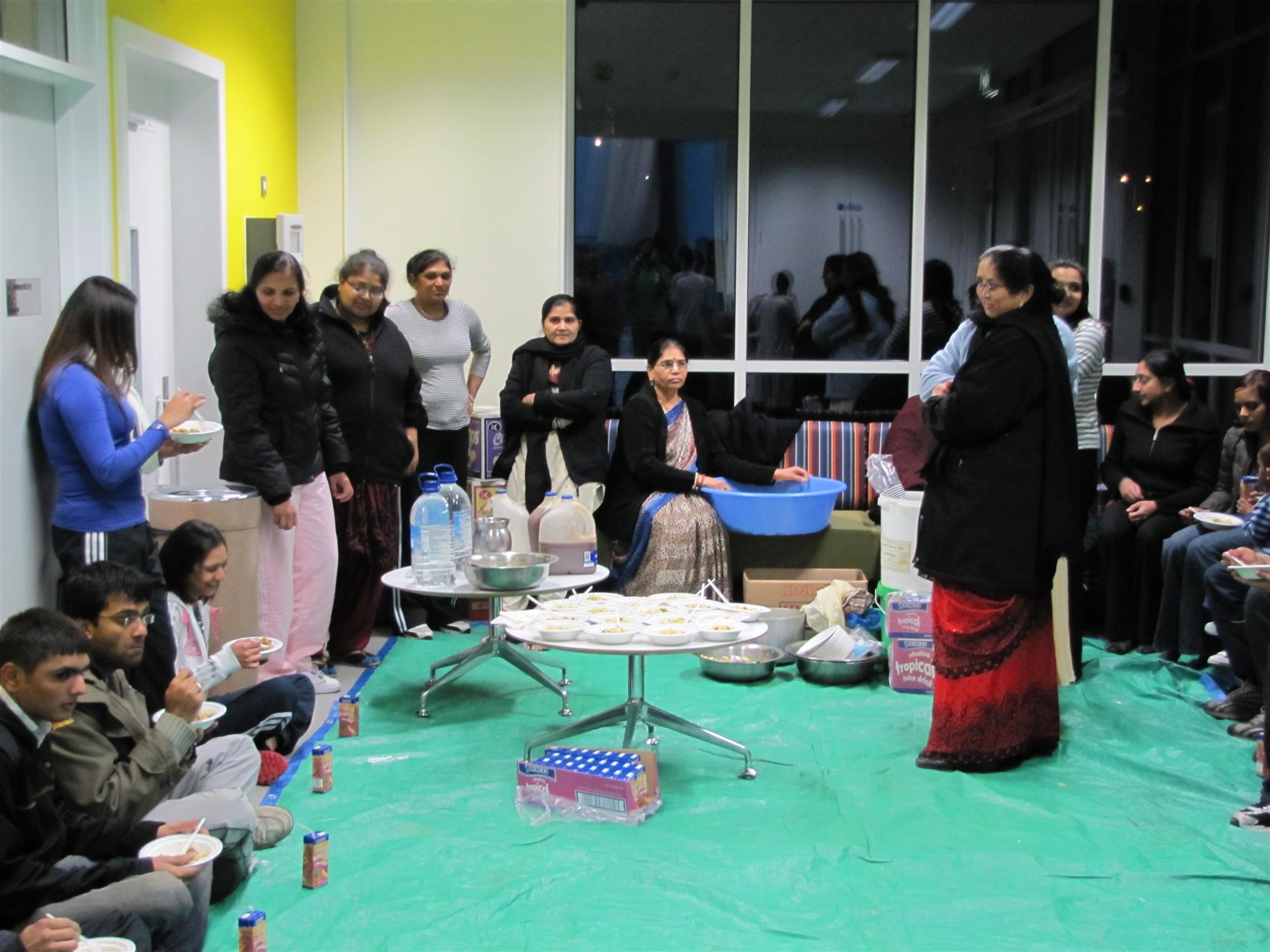 ©1987-2017 SKS Swaminarayan Temple East London