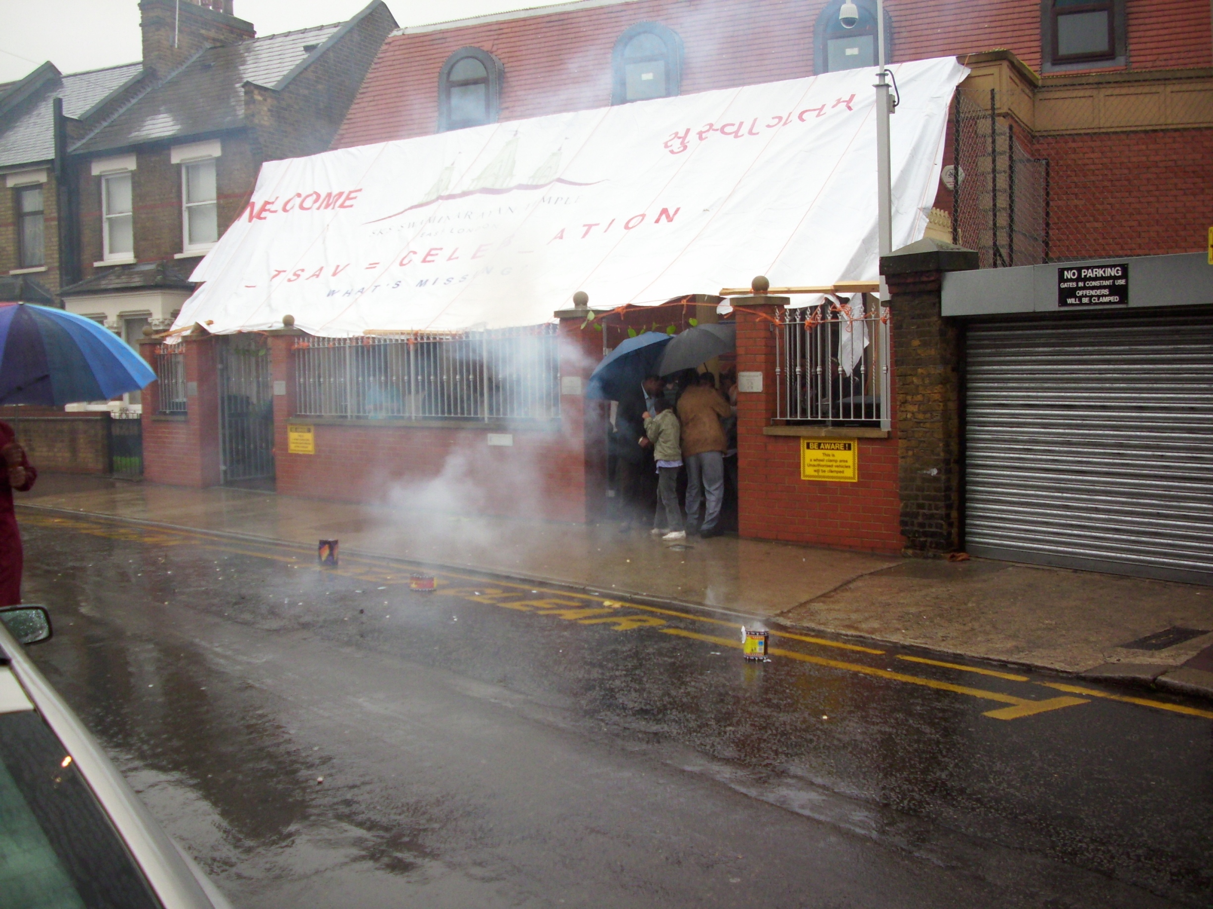 DSCI0002 - ©1987-2017 SKS Swaminarayan Temple East London