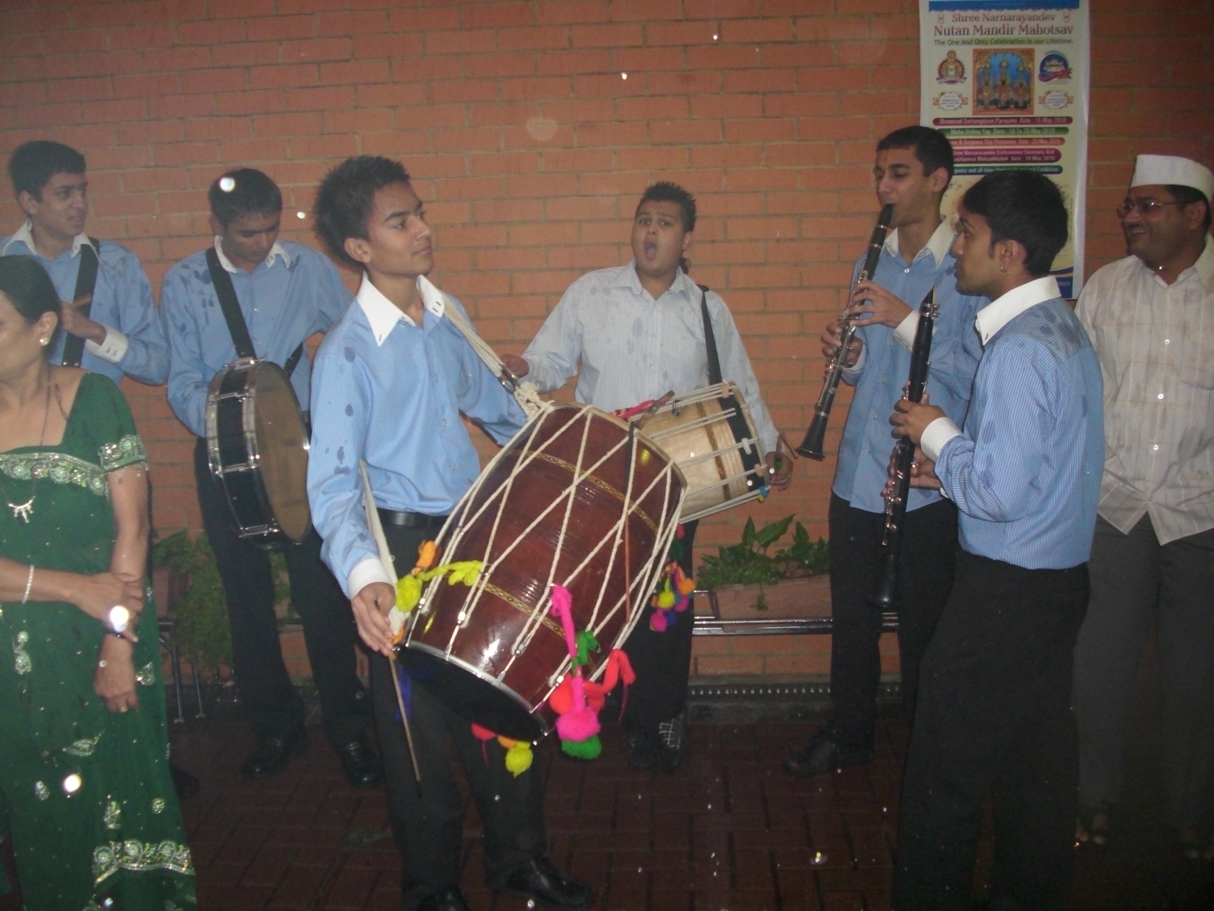 DSCI0006 - ©1987-2017 SKS Swaminarayan Temple East London
