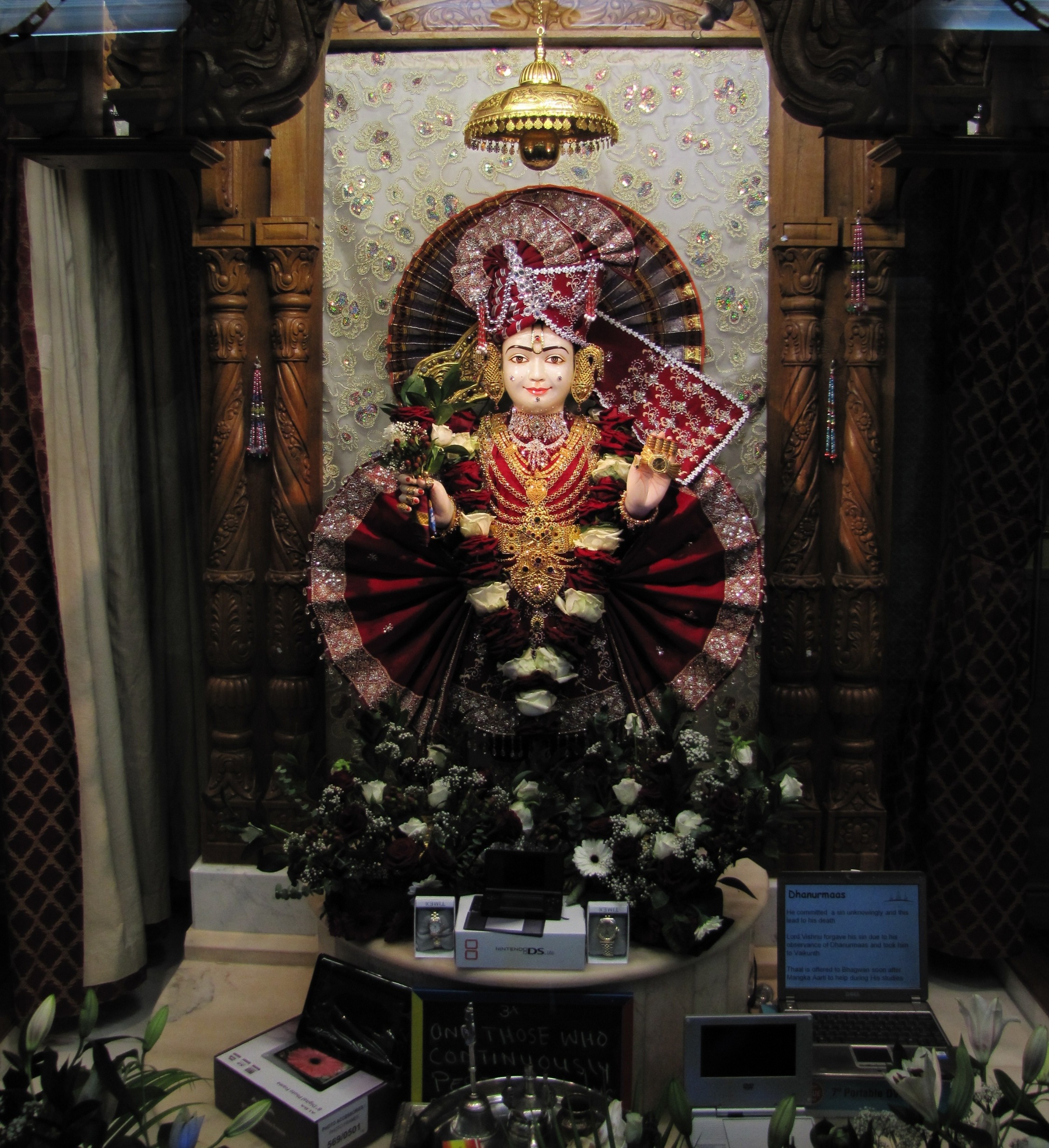 ©1987-2017 SKS Swaminarayan Temple East London