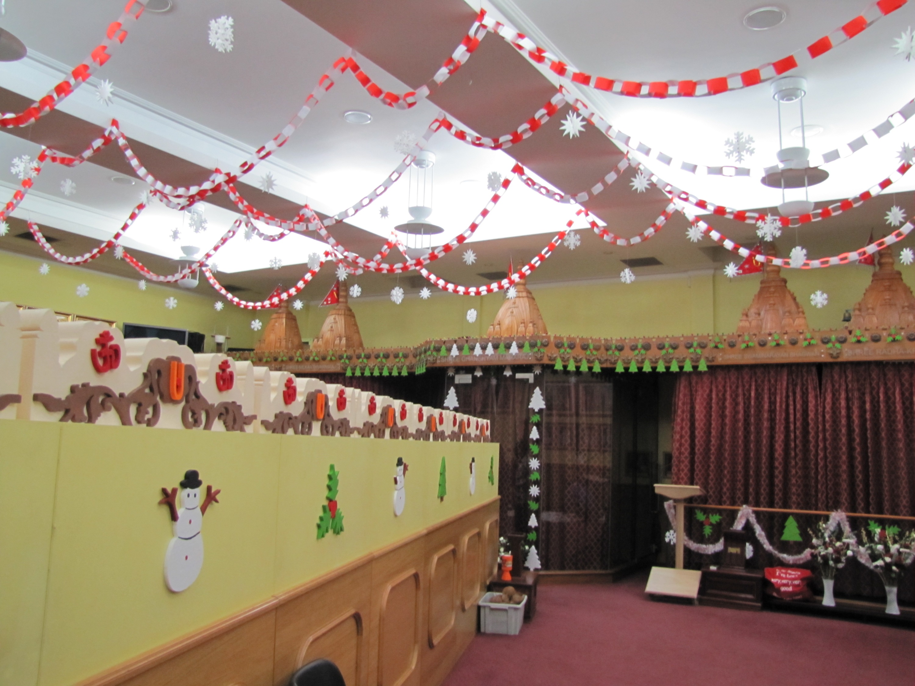 ©1987-2017 SKS Swaminarayan Temple East London