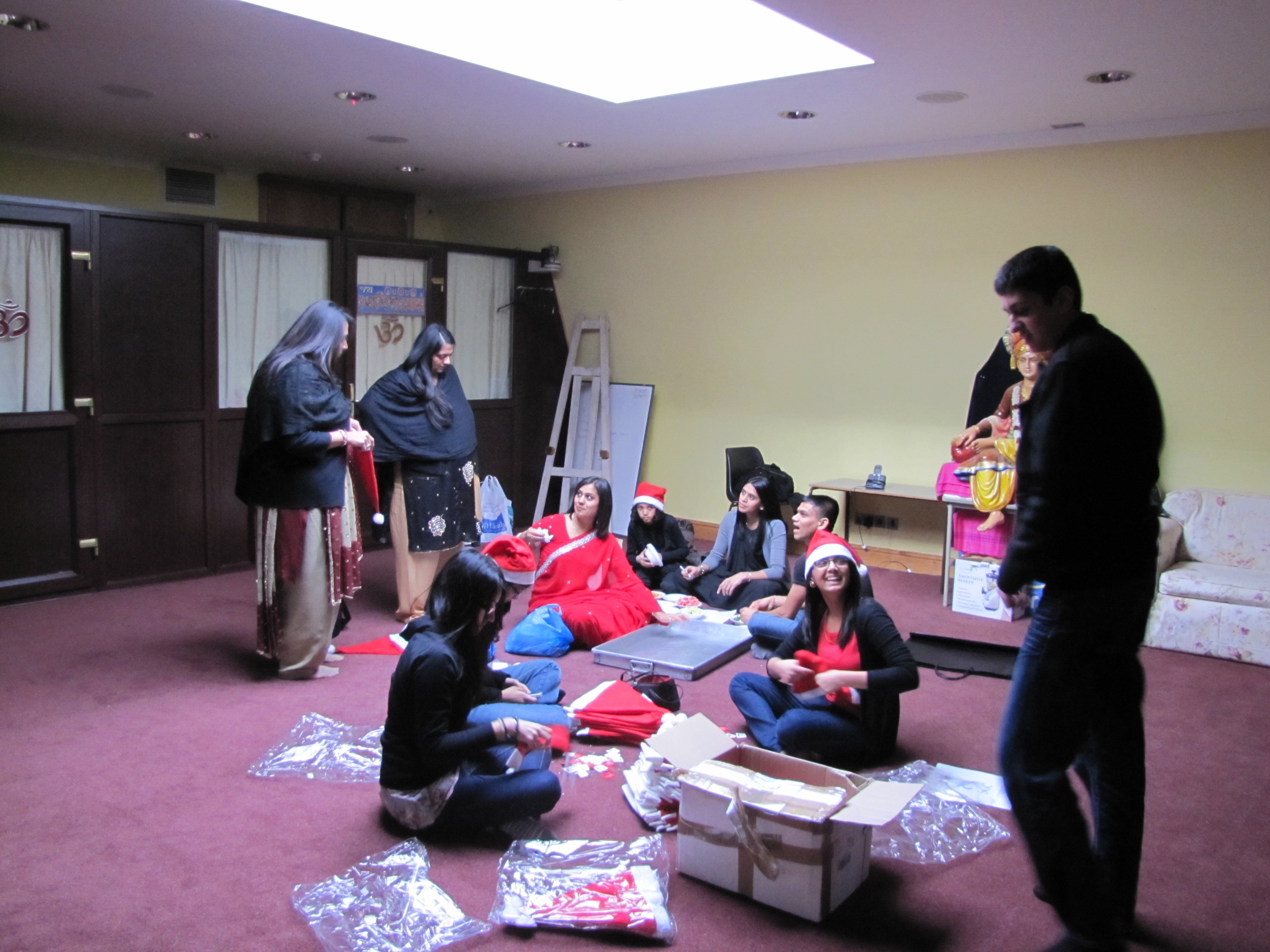 ©1987-2017 SKS Swaminarayan Temple East London