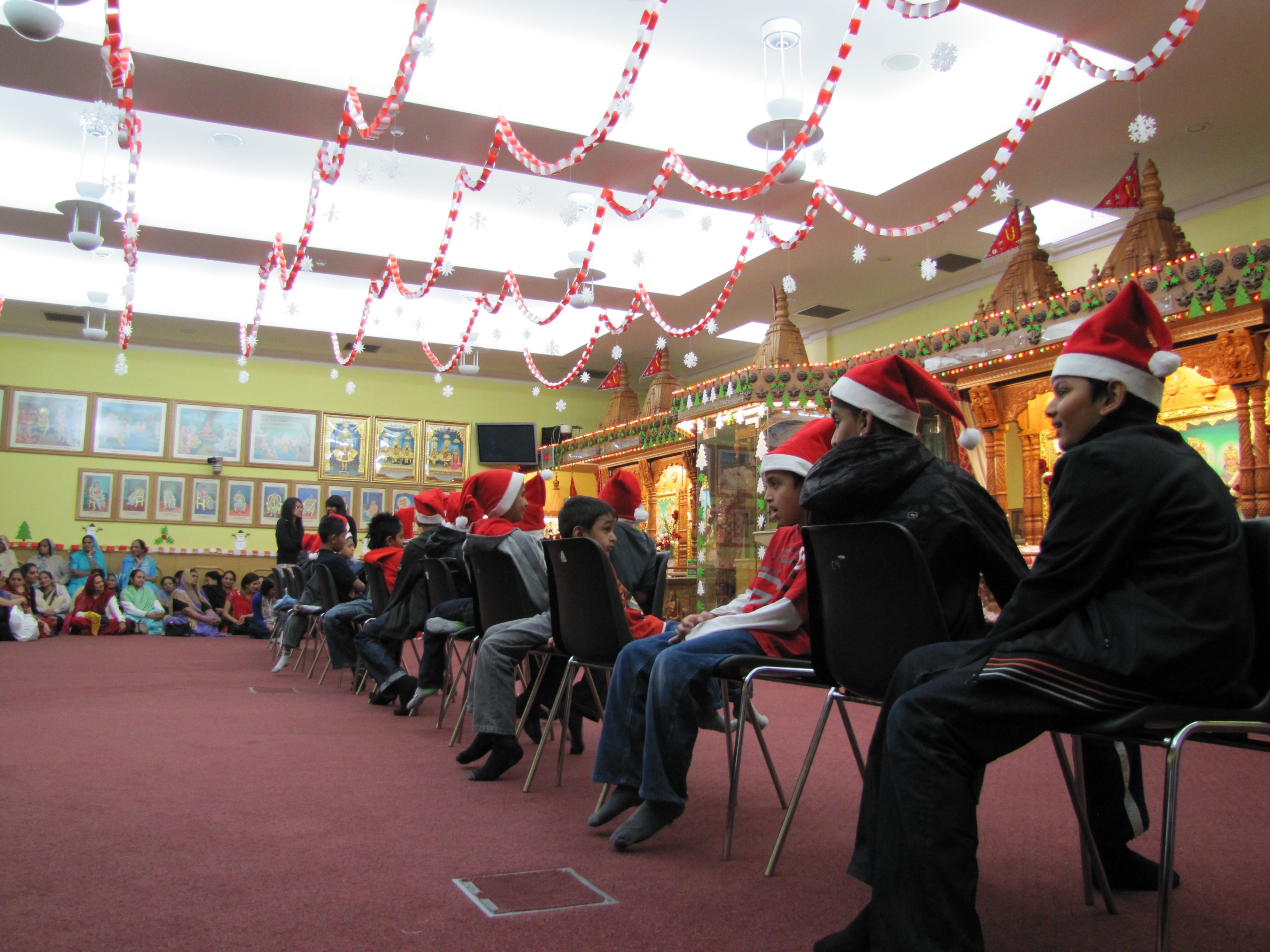 ©1987-2017 SKS Swaminarayan Temple East London