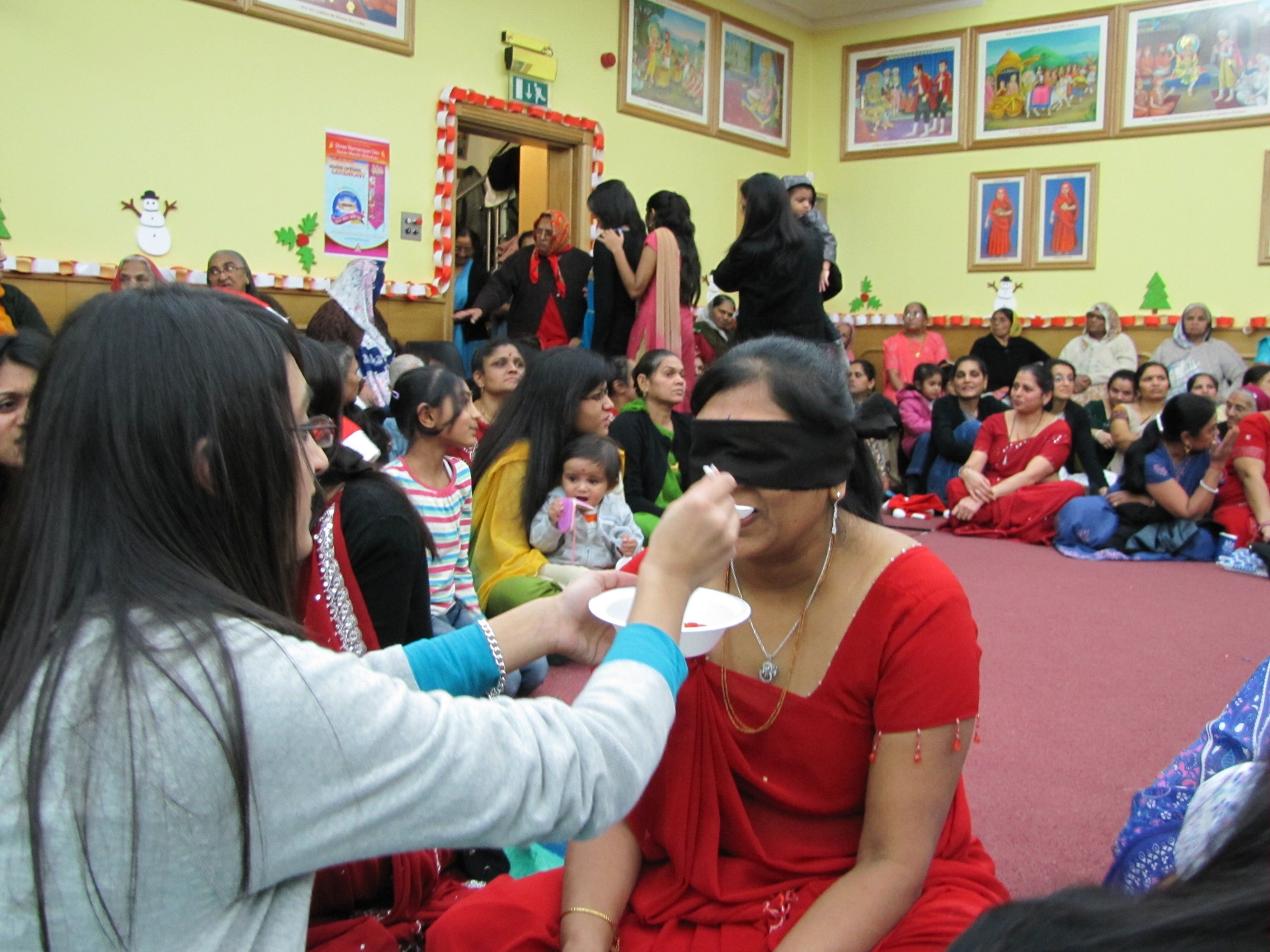 ©1987-2017 SKS Swaminarayan Temple East London