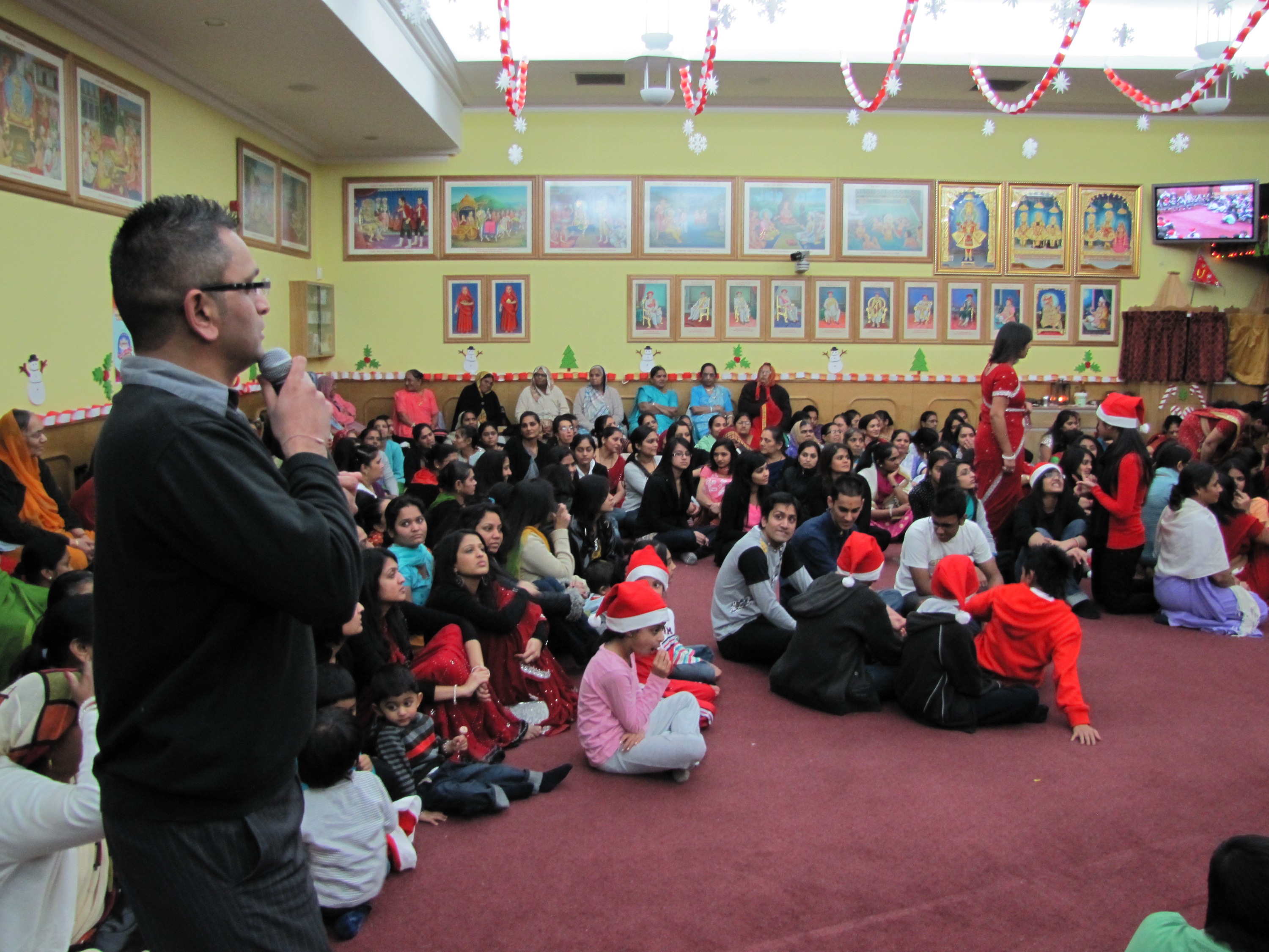 ©1987-2017 SKS Swaminarayan Temple East London