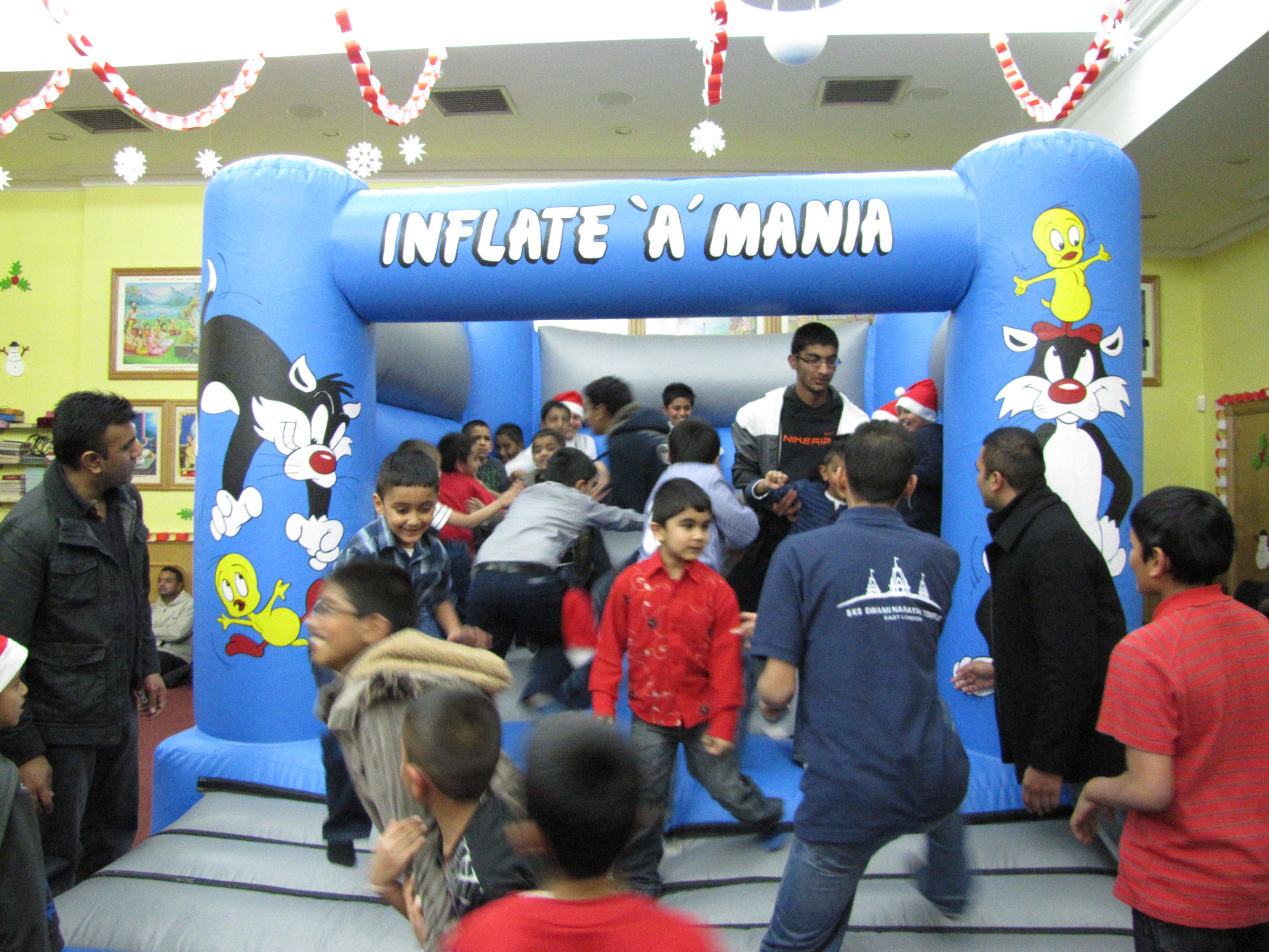 IMG 1024 - ©1987-2017 SKS Swaminarayan Temple East London