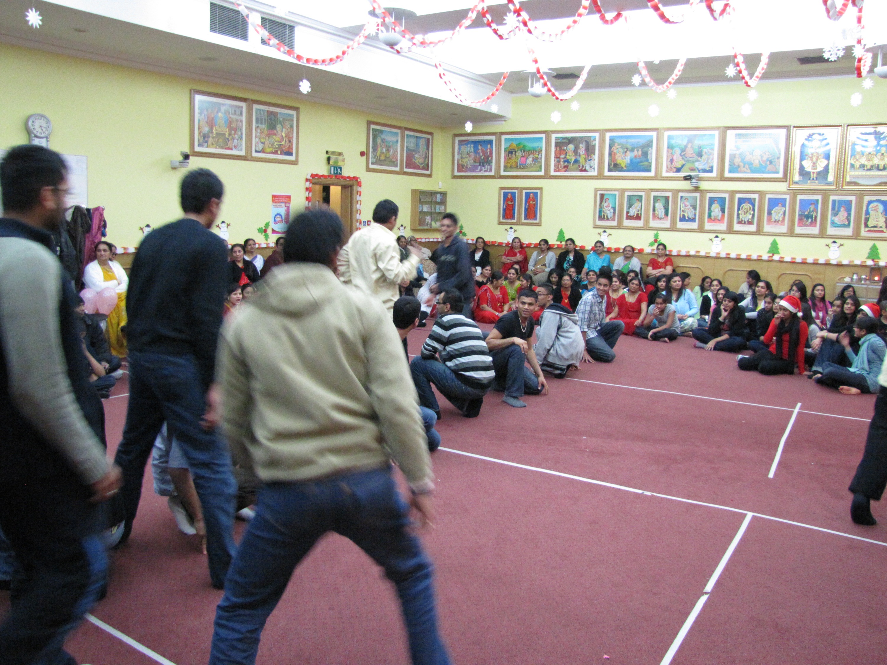 ©1987-2017 SKS Swaminarayan Temple East London