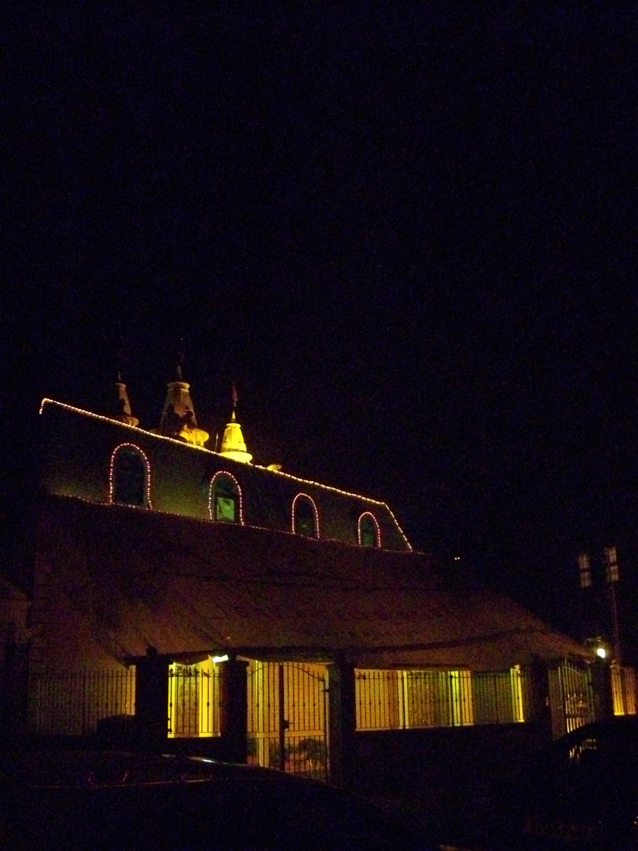 ©1987-2017 SKS Swaminarayan Temple East London