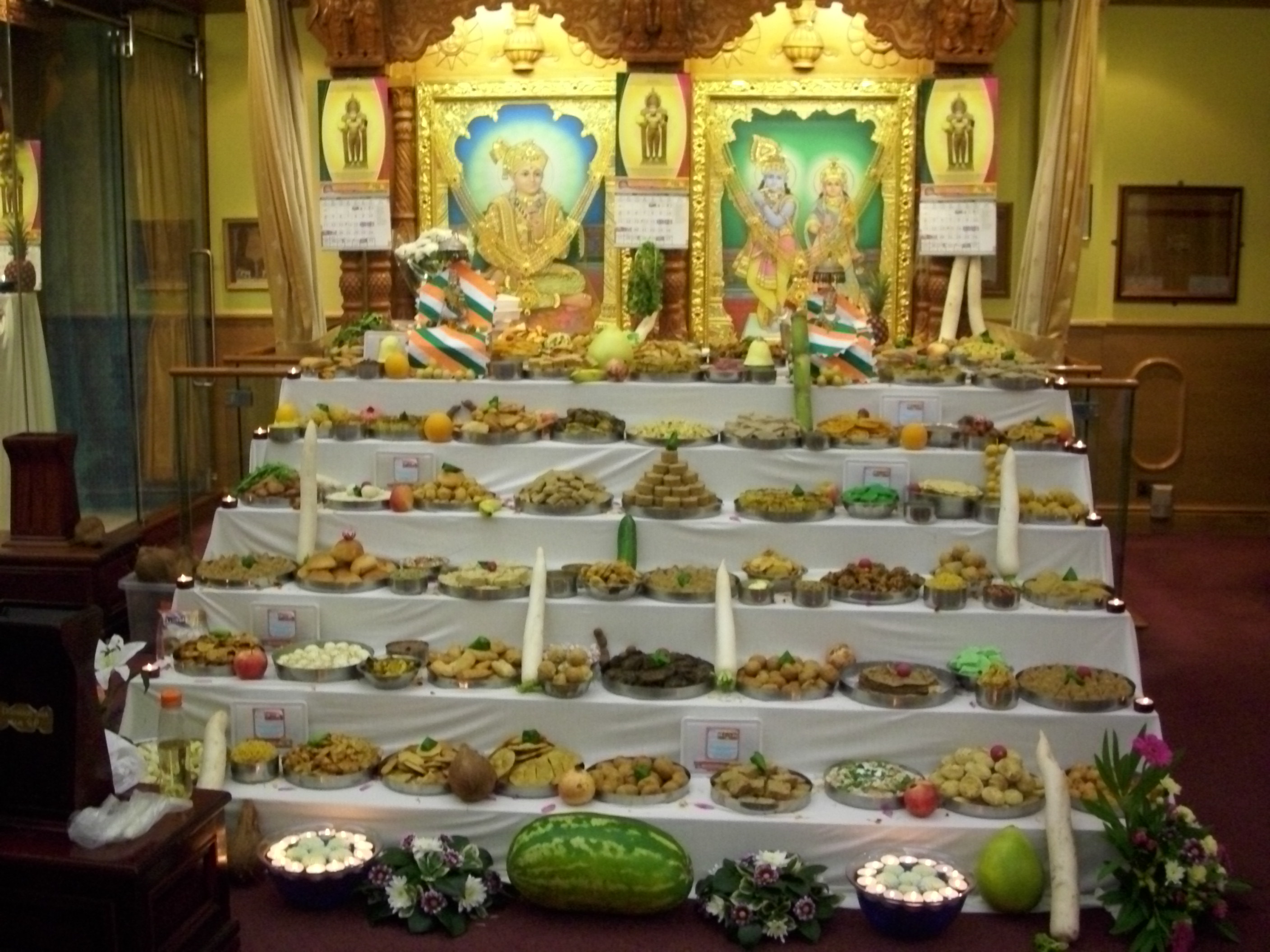 ©1987-2017 SKS Swaminarayan Temple East London