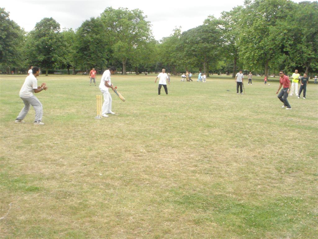 ©1987-2017 SKS Swaminarayan Temple East London