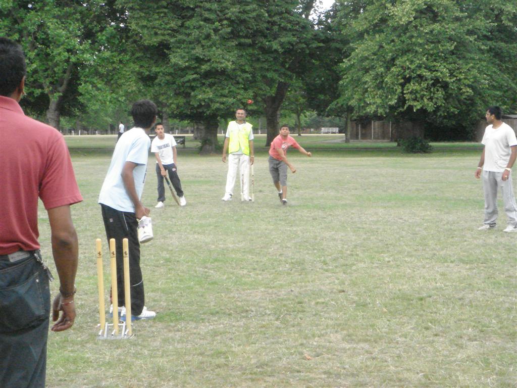 ©1987-2017 SKS Swaminarayan Temple East London