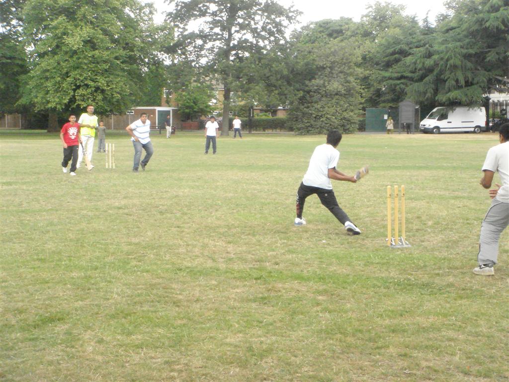 ©1987-2017 SKS Swaminarayan Temple East London