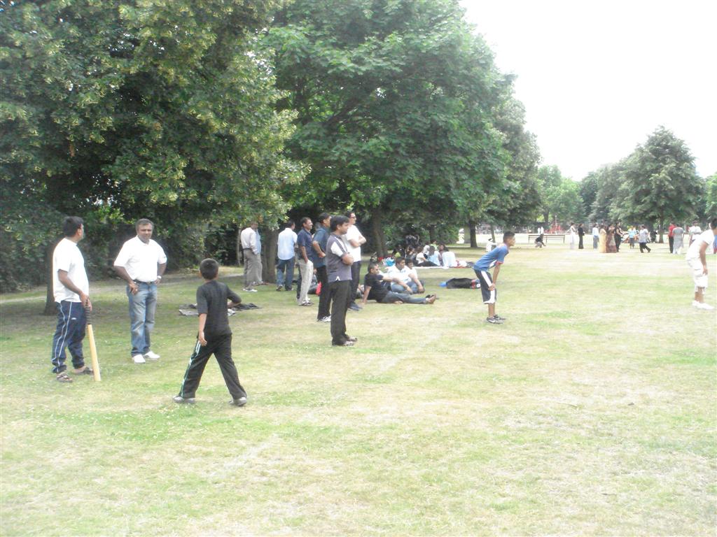 ©1987-2017 SKS Swaminarayan Temple East London
