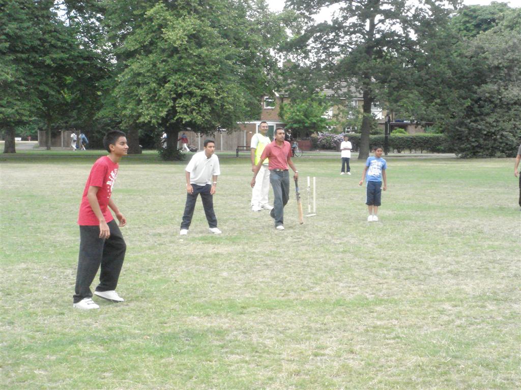 ©1987-2017 SKS Swaminarayan Temple East London
