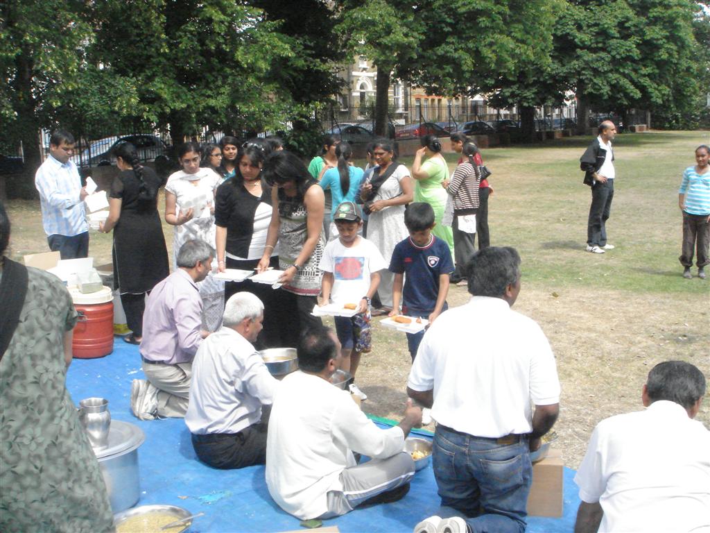 ©1987-2017 SKS Swaminarayan Temple East London