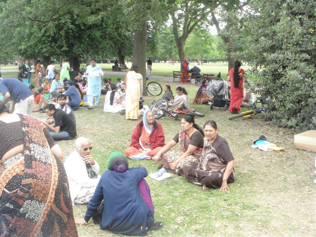 ©1987-2017 SKS Swaminarayan Temple East London