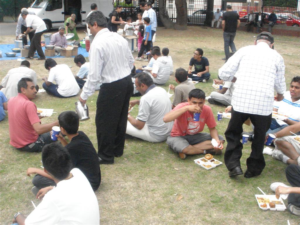 ©1987-2017 SKS Swaminarayan Temple East London