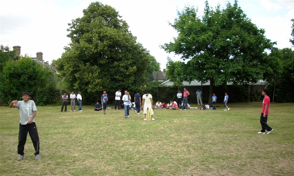 DSCI0042 - ©1987-2017 SKS Swaminarayan Temple East London