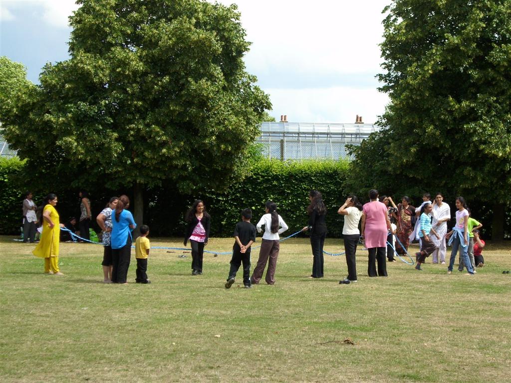 DSCI0063 - ©1987-2017 SKS Swaminarayan Temple East London
