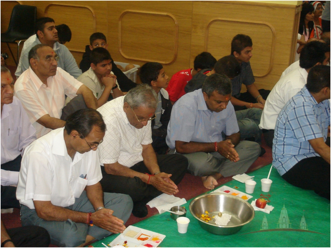 ©1987-2017 SKS Swaminarayan Temple East London