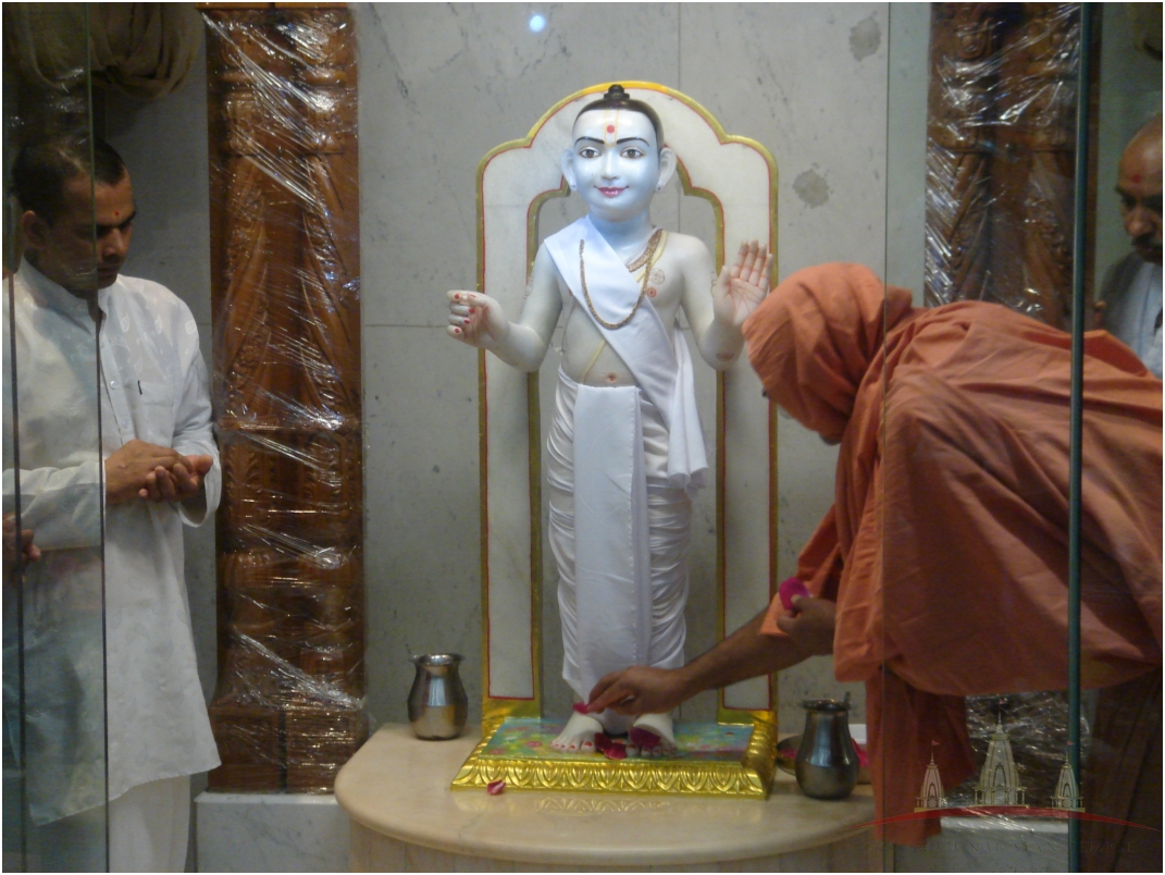 ©1987-2017 SKS Swaminarayan Temple East London