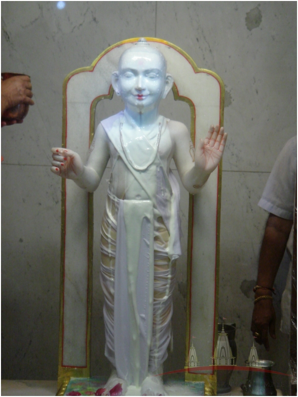 DSC04278 - ©1987-2017 SKS Swaminarayan Temple East London