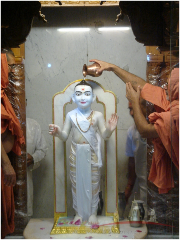 DSC04281 - ©1987-2017 SKS Swaminarayan Temple East London