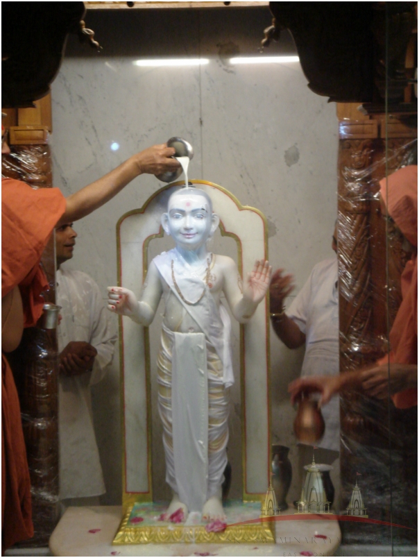 DSC04289 - ©1987-2017 SKS Swaminarayan Temple East London