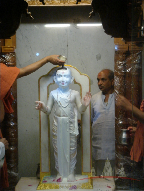 DSC04297 - ©1987-2017 SKS Swaminarayan Temple East London