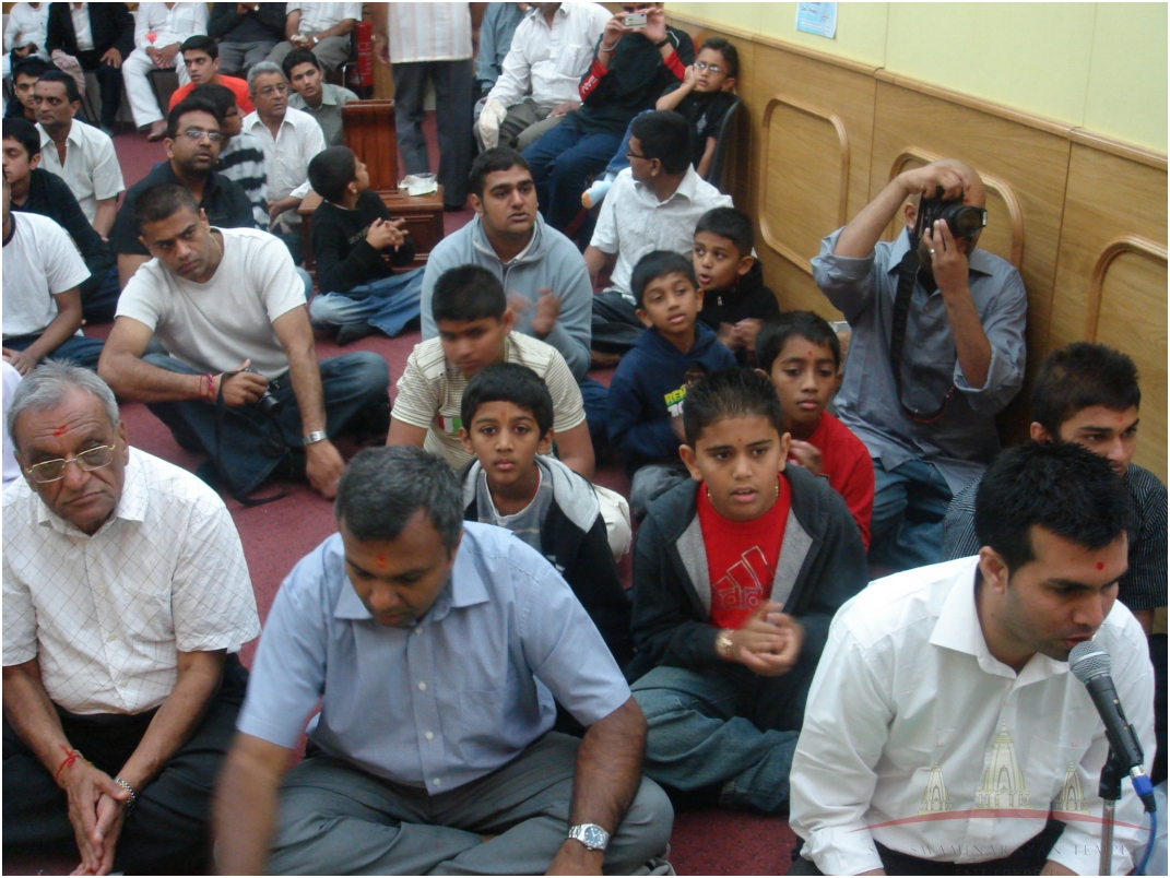 DSC04389 - ©1987-2017 SKS Swaminarayan Temple East London