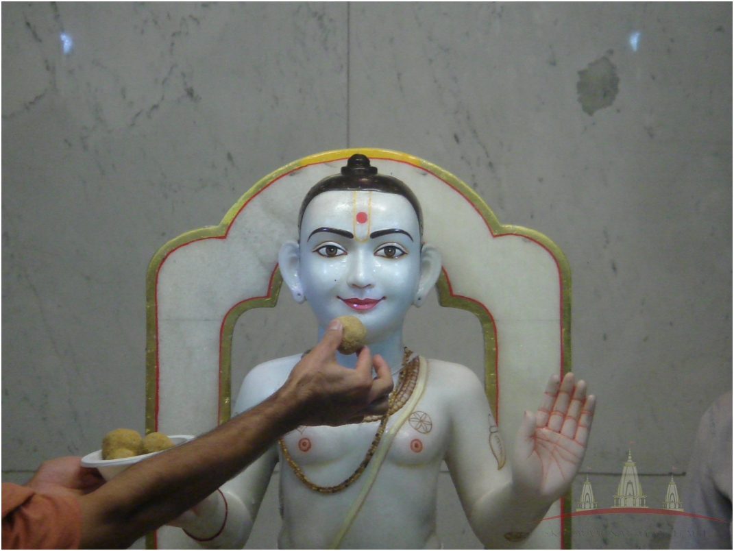 DSC04396 - ©1987-2017 SKS Swaminarayan Temple East London