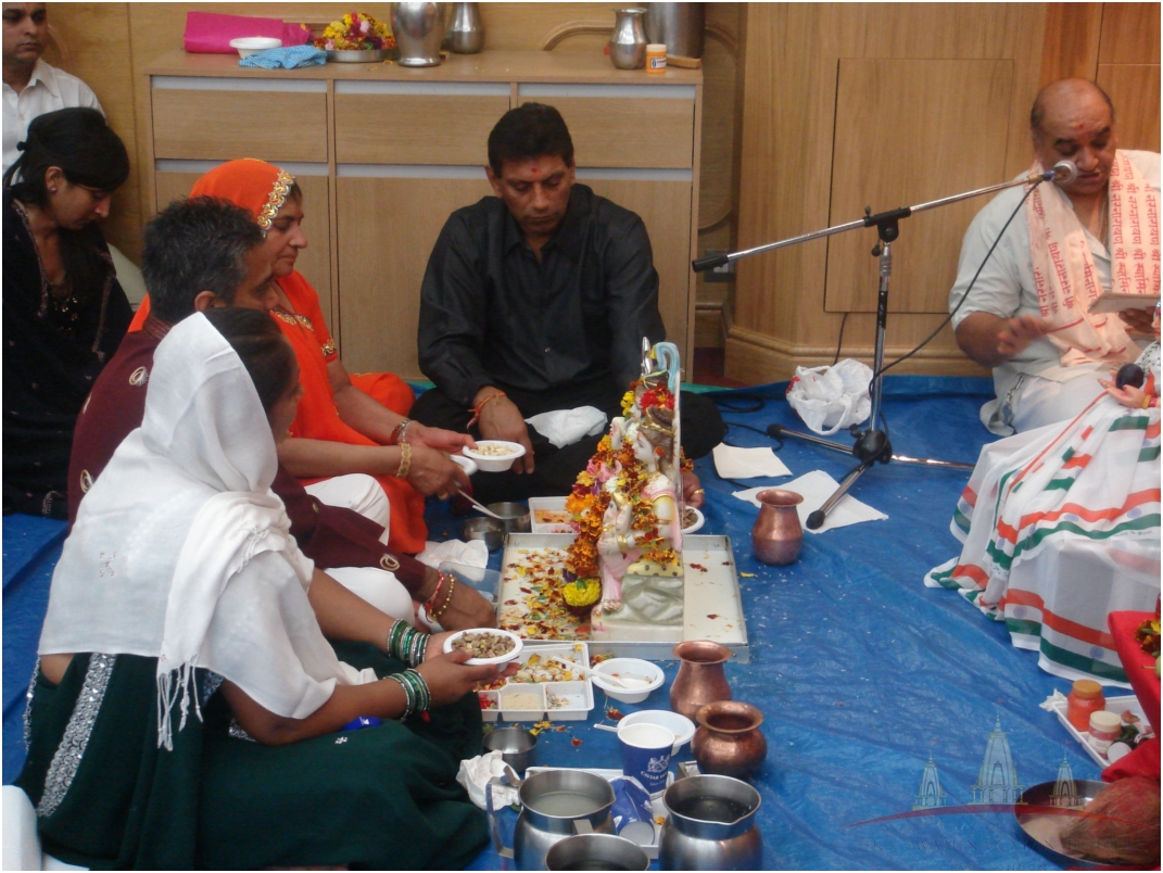 DSC04455 - ©1987-2017 SKS Swaminarayan Temple East London