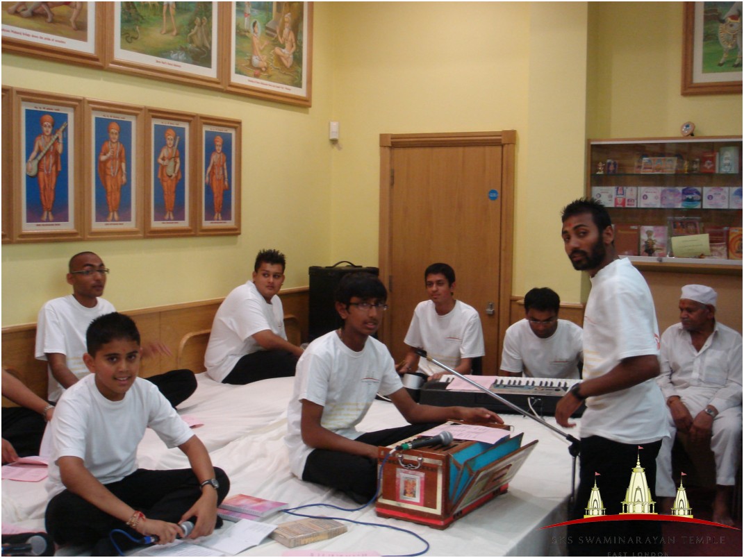 ©1987-2017 SKS Swaminarayan Temple East London