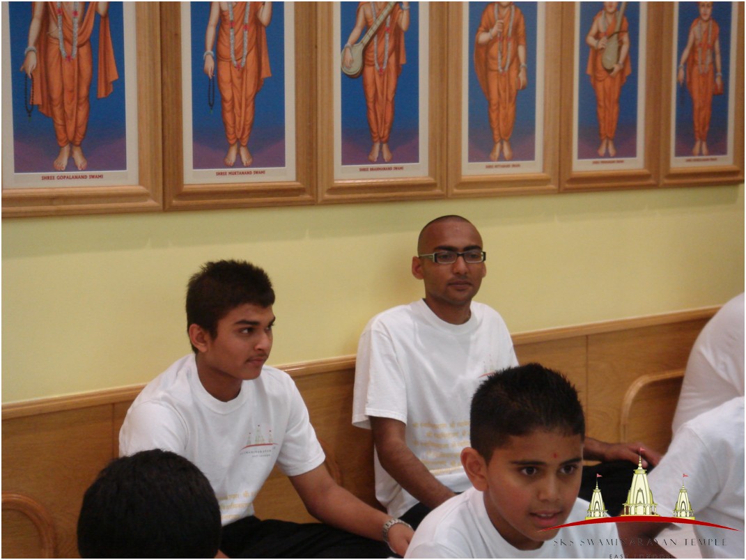 ©1987-2017 SKS Swaminarayan Temple East London