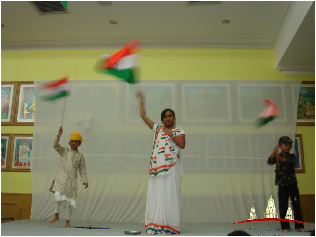 DSC04075 - ©1987-2017 SKS Swaminarayan Temple East London