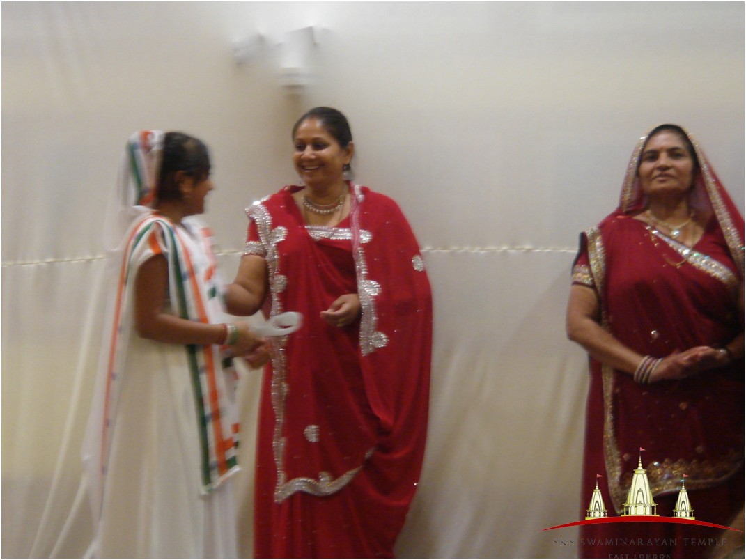 DSC04187 - ©1987-2017 SKS Swaminarayan Temple East London