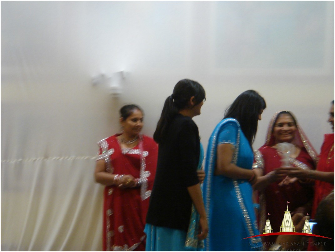 DSC04189 - ©1987-2017 SKS Swaminarayan Temple East London