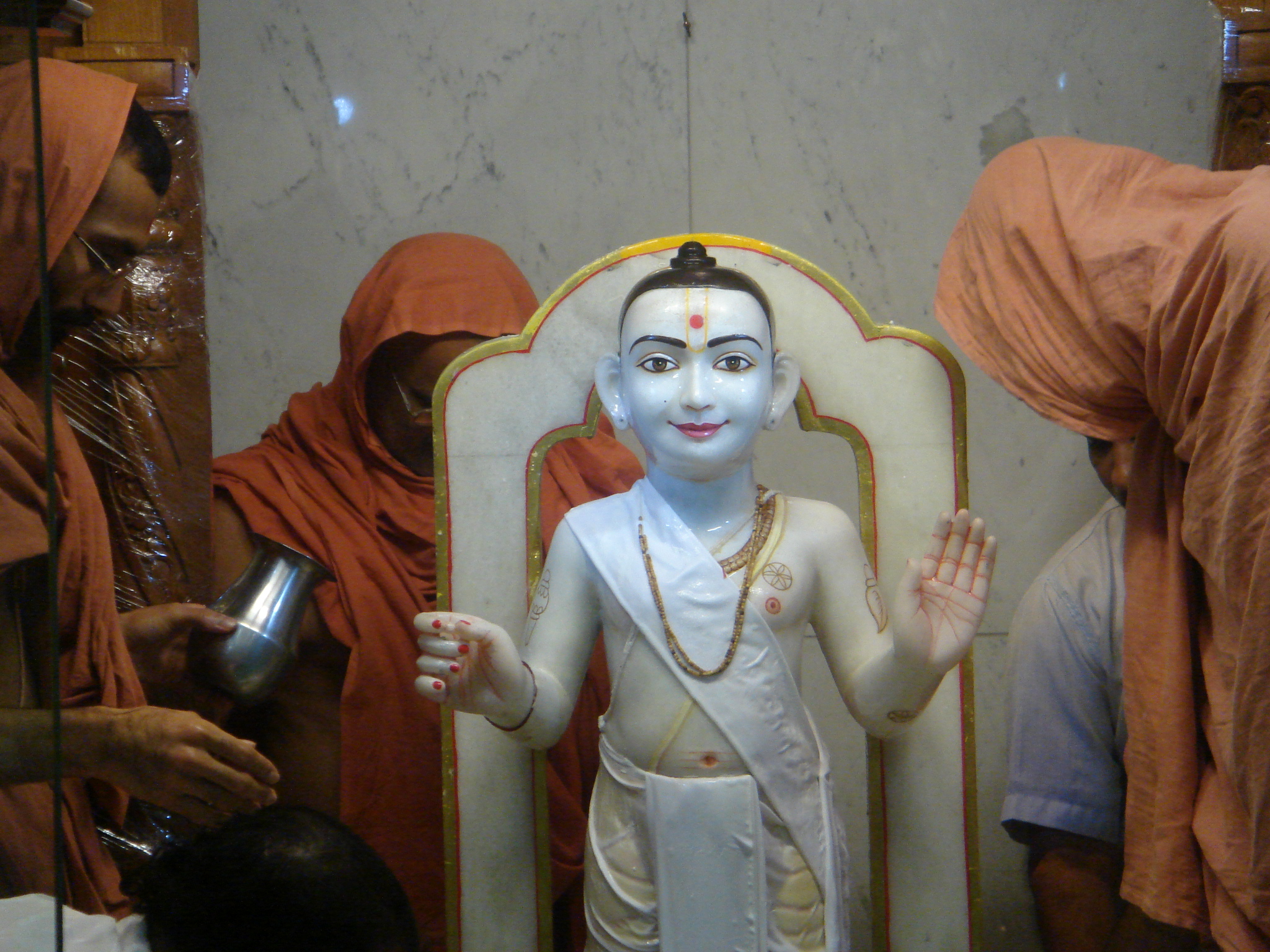 ©1987-2017 SKS Swaminarayan Temple East London