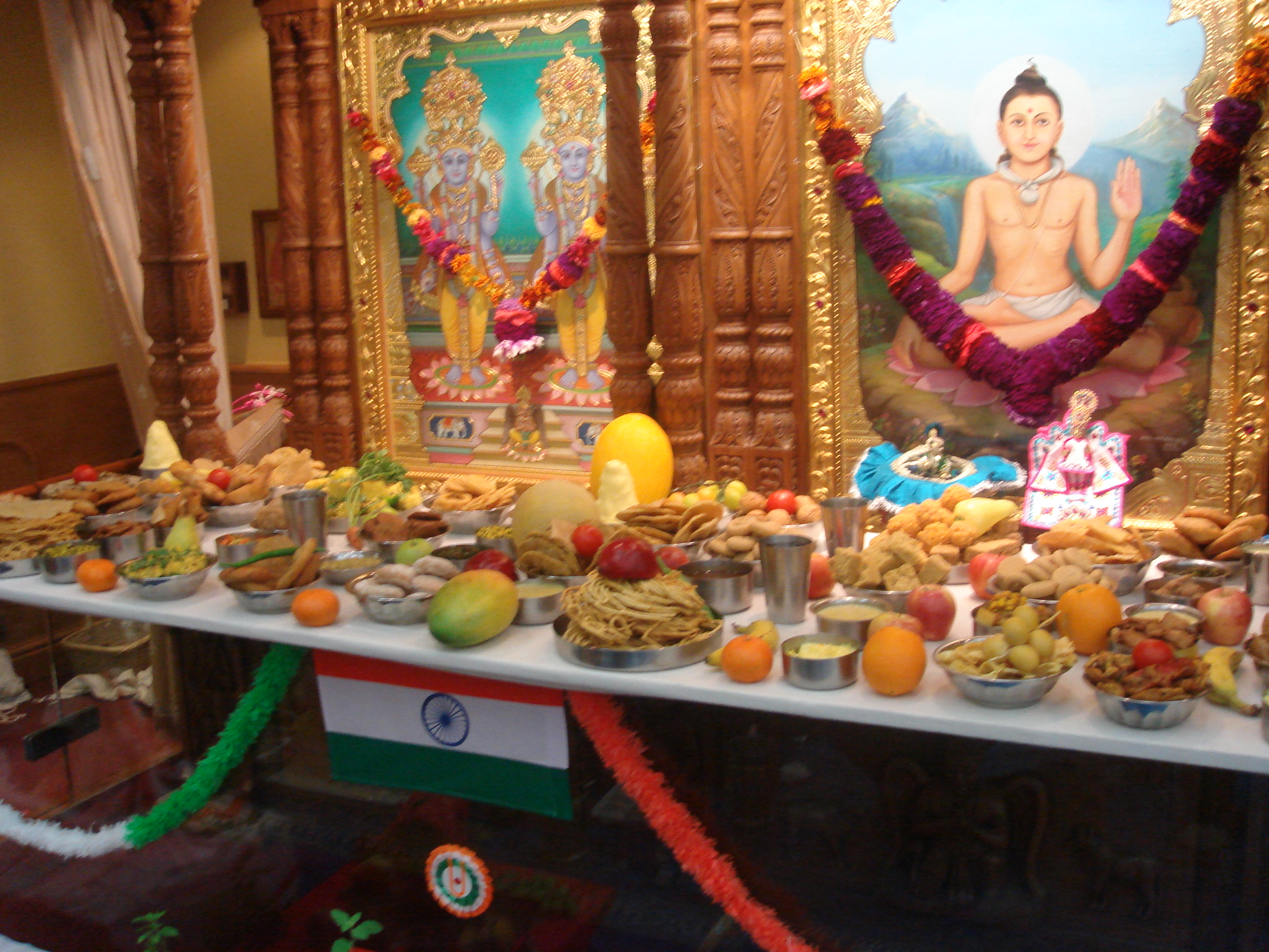 ©1987-2017 SKS Swaminarayan Temple East London