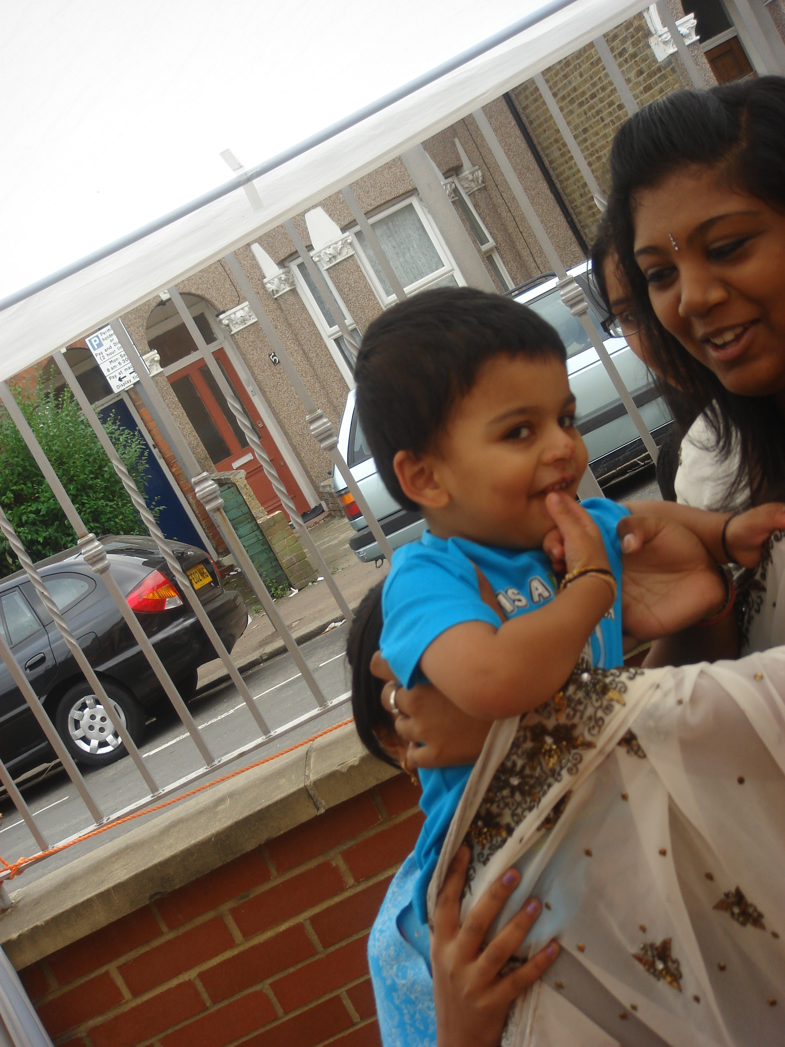 ©1987-2017 SKS Swaminarayan Temple East London