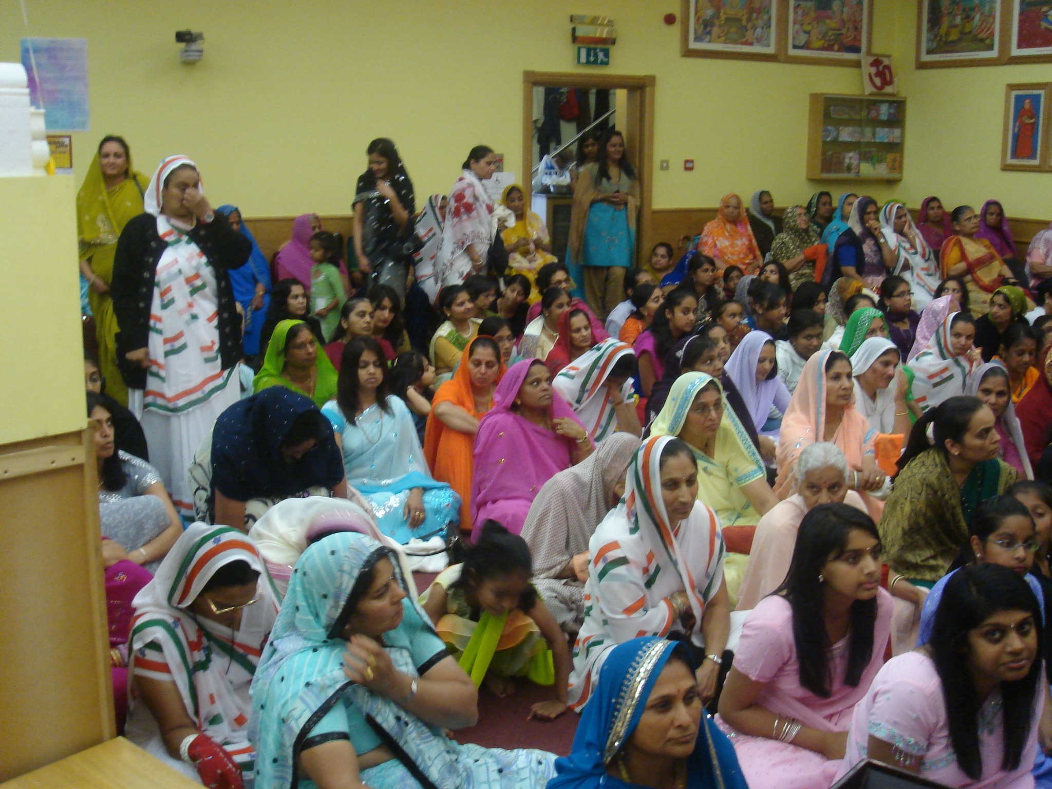 DSC04479 - ©1987-2017 SKS Swaminarayan Temple East London