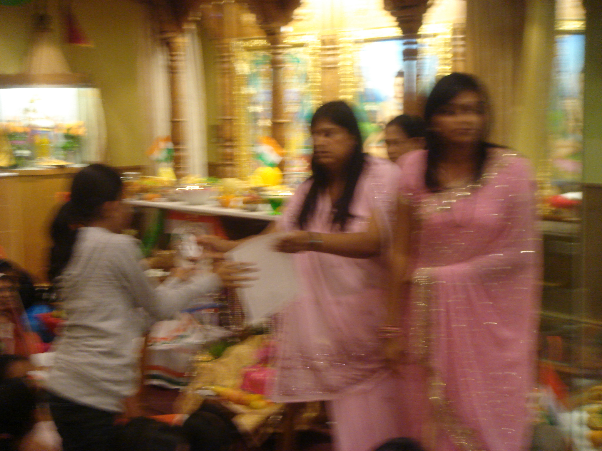 DSC04543 - ©1987-2017 SKS Swaminarayan Temple East London