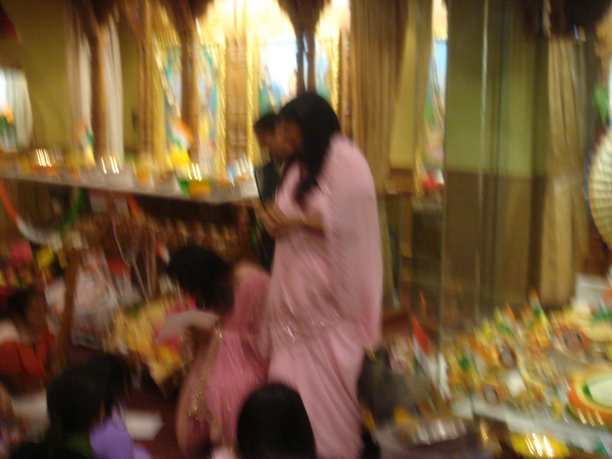 DSC04549 - ©1987-2017 SKS Swaminarayan Temple East London