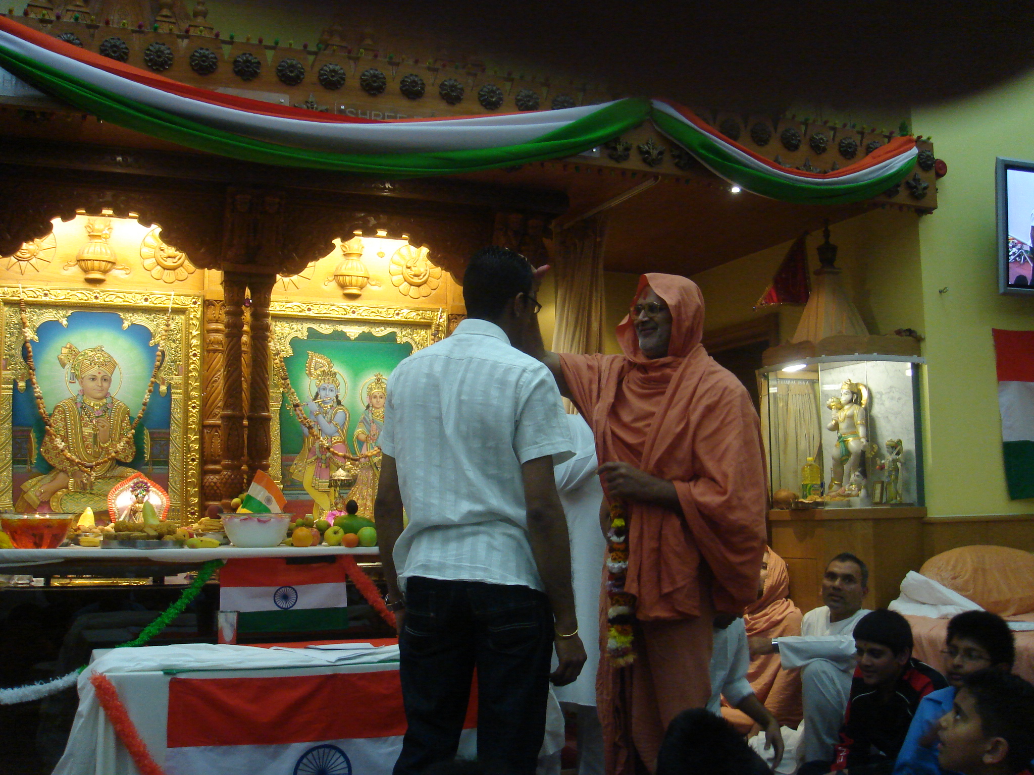 DSC04568 - ©1987-2017 SKS Swaminarayan Temple East London
