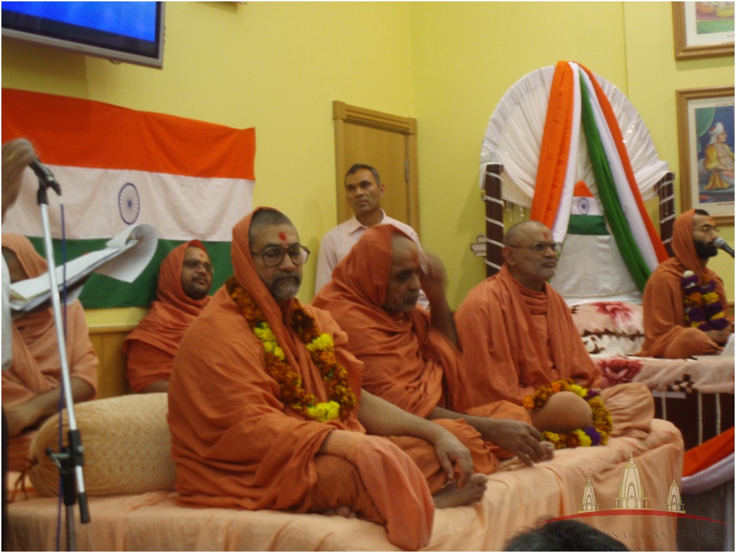 P8163782 - ©1987-2017 SKS Swaminarayan Temple East London