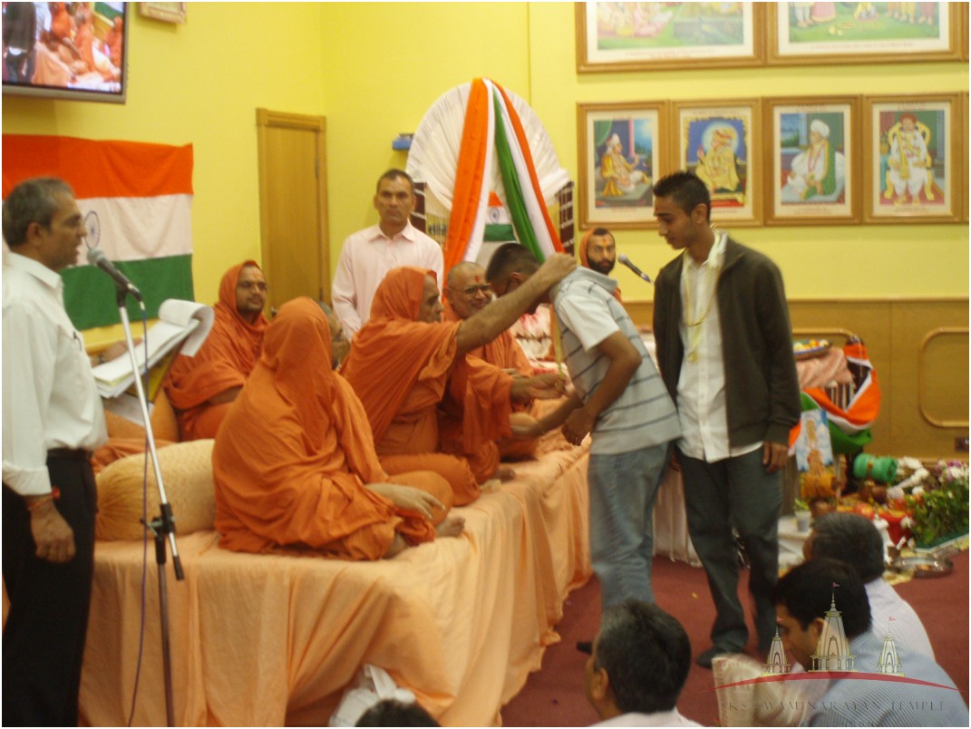 P8163800 - ©1987-2017 SKS Swaminarayan Temple East London