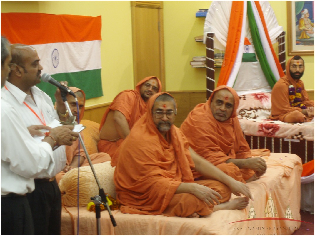 P8163888 - ©1987-2017 SKS Swaminarayan Temple East London