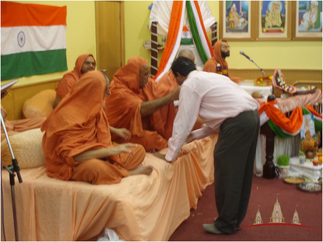 P8163900 - ©1987-2017 SKS Swaminarayan Temple East London
